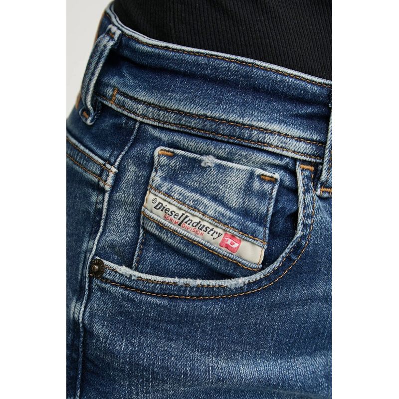 Fashion, accesorii si bijuterii - Femei - Imbracaminte femei - Pantaloni femei - Blugi dama skinny Diesel cu talie inalta Slandy W30-L30 US Albastru Denim - Infinity.ro