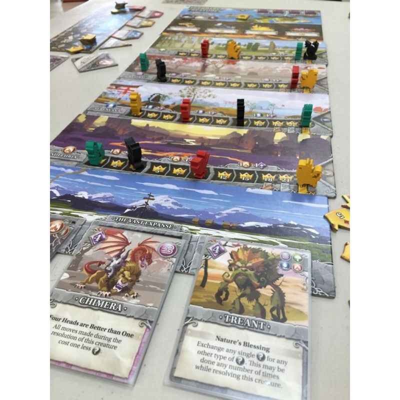 Jucarii, Copii si Bebe - Jucarii si jocuri - Jocuri si puzzle - Jocuri de societate - Joc de societate Legendary Creatures - Infinity.ro