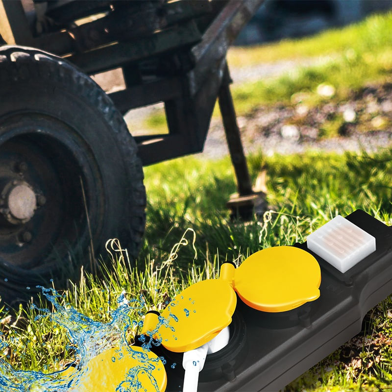 Casa si Gradina - Electrice - Accesorii electrice - Prelungitoare, triple, fise - Prelungitor Logilink LPS256, 6 prize Schuko, 1.5 m, 16 A, protectie apa, Negru/Galben - Infinity.ro