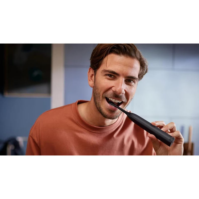 Ingrijire personala si Cosmetice - Igiena dentara - Periute de dinti electrice - Periuta de dinti electrica PHILIPS Sonicare 5300 HX7101/02, 62000 miscari/min, 1 program, 1 capat, Negru - Infinity.ro