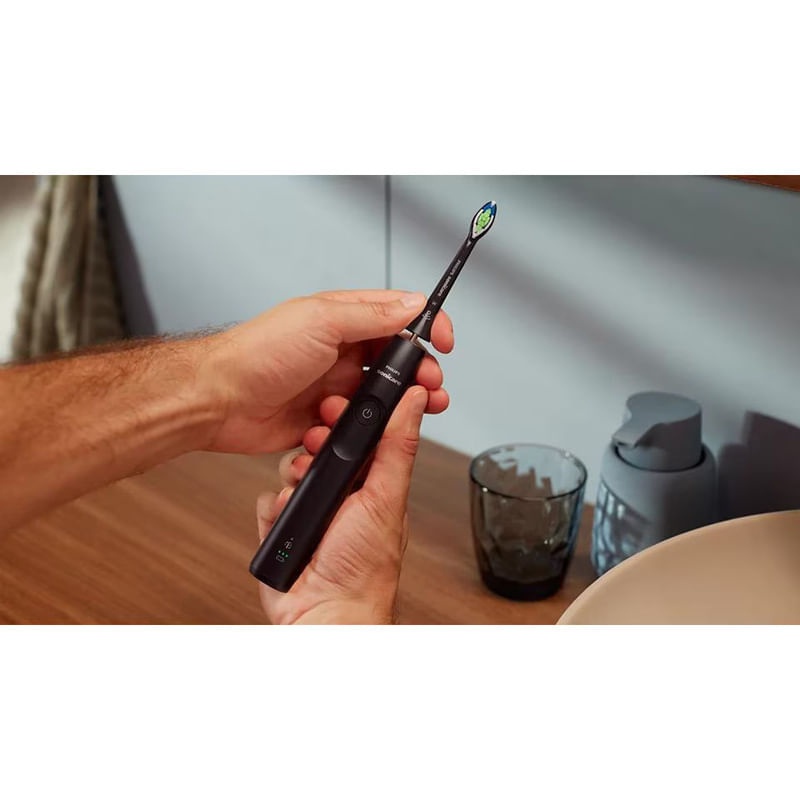 Ingrijire personala si Cosmetice - Igiena dentara - Periute de dinti electrice - Periuta de dinti electrica PHILIPS Sonicare 5300 HX7101/02, 62000 miscari/min, 1 program, 1 capat, Negru - Infinity.ro