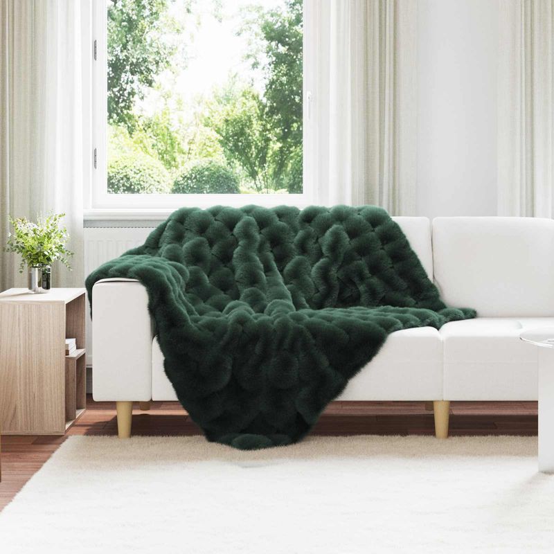 Casa si Gradina - Textile si covoare - Lenjerii de pat - Cearceafuri de pat - Patura din Blana sintetica de Iepure Verde inchis 130 x 150 cm - Infinity.ro