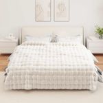 Casa si Gradina - Textile si covoare - Pături și cuverturi - Pături - Patura din Blana sintetica de Iepure Alb 220 x 240 cm Poliester - Infinity.ro
