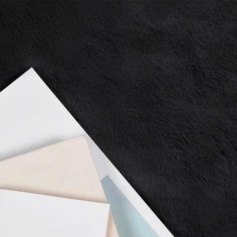 Casa si Gradina - Textile si covoare - Covoare - Covoare casa - Covor din Blana Faux de Iepure Olite Negru 160 x 230 cm - Infinity.ro