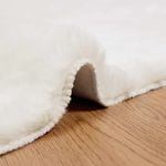 Casa si Gradina - Textile si covoare - Covoare - Covoare casa - Covor din Blana Faux de Iepure Olite Crem 60 x 110 cm Poliester - Infinity.ro