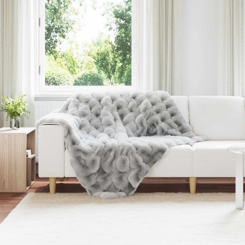 Casa si Gradina - Textile si covoare - Pături și cuverturi - Pături - Patura din Blana sintetica de Iepure Gri 130 x 150 cm Poliester - Infinity.ro
