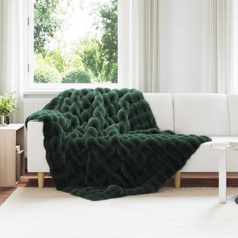 Casa si Gradina - Textile si covoare - Lenjerii de pat - Cearceafuri de pat - Patura din Blana sintetica de Iepure Verde inchis 150 x 220 cm - Infinity.ro