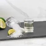 Casa si Gradina - Bucatarie si vesela - Cani si pahare - Pahare - Set 6 Pahare din Sticla Transparenta cu Model in Relief, Capacitate 85ml, Ideal pentru Aperitive - ABYZ™ - Infinity.ro