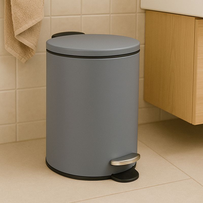 Casa si Gradina - Mobilier - Organizare si depozitare - Cosuri de gunoi - Cos gunoi 5Five Colors Concrete cu pedala si inchidere soft-close, otel, 3 L, 23x23x17 cm, gri - Infinity.ro