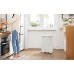 Casa si Gradina - Mobilier - Organizare si depozitare - Cosuri de gunoi - Cos de gunoi din otel cu pedala, galeata interioara plastic, capac inchidere lenta, 50L, 43x32x66cm, alb - Infinity.ro