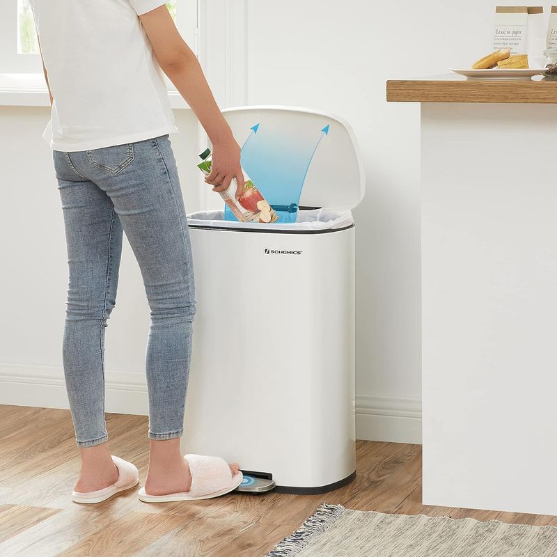 Casa si Gradina - Mobilier - Organizare si depozitare - Cosuri de gunoi - Cos de gunoi din otel cu pedala, galeata interioara plastic, capac inchidere lenta, 50L, 43x32x66cm, alb - Infinity.ro