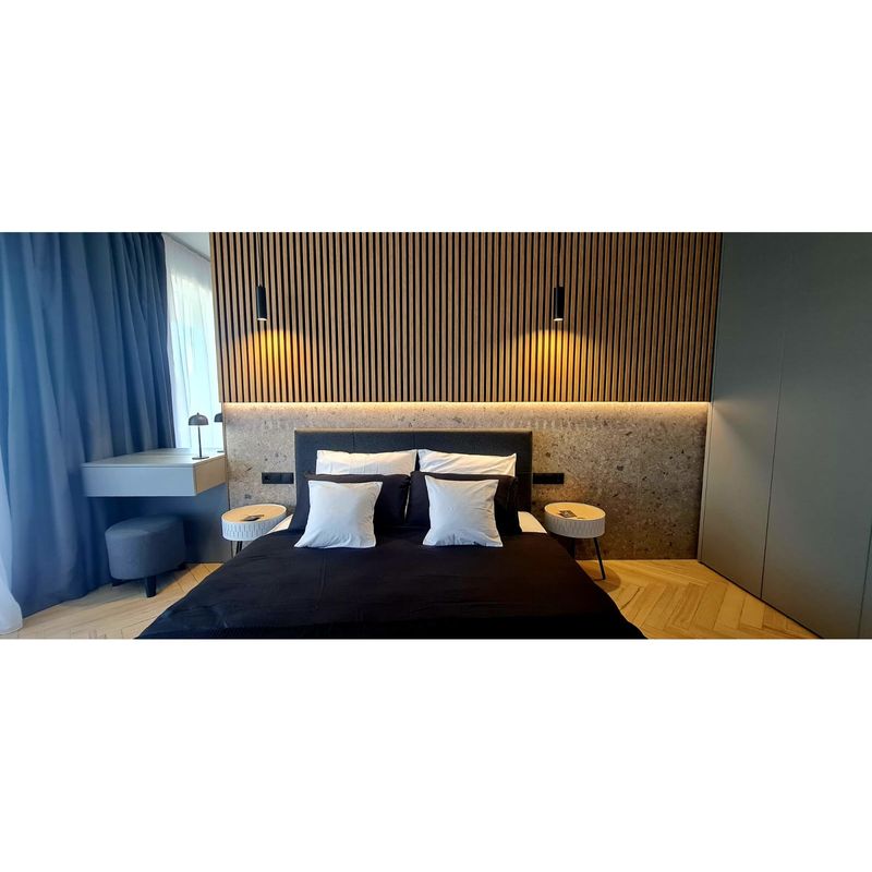 Casa si Gradina - Gradina si terasa - Garduri, panouri si accesorii - Riflaj MDF decorativ LDA PREMIUM de tip Panou Acoustic, Stejar Natur Saragossa, 260x40 cm - Infinity.ro