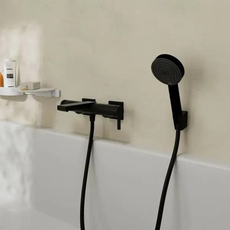 Casa si Gradina - Sanitare - Lavoar baie si accesorii - Baterii sanitare - Baterie cada - dus negru mat Hansgrohe Tecturis E - Infinity.ro