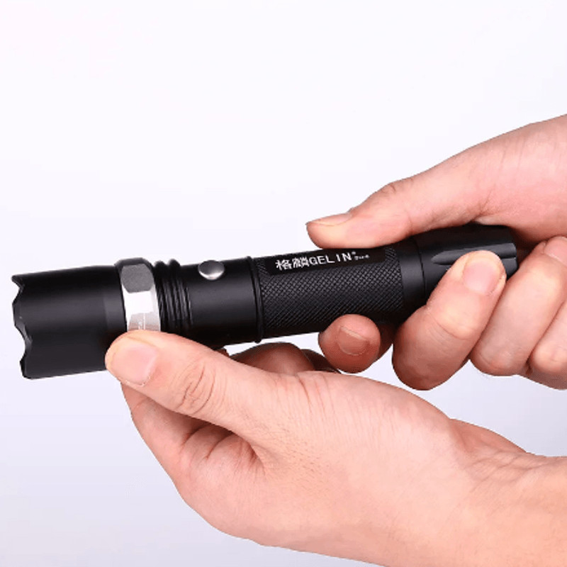 Casa si Gradina - Corpuri si surse de iluminat - Iluminat exterior - Lanterne - Lanterna SWAT led acumulator 4800 mAh rezistenta socuri si apa XL - Infinity.ro