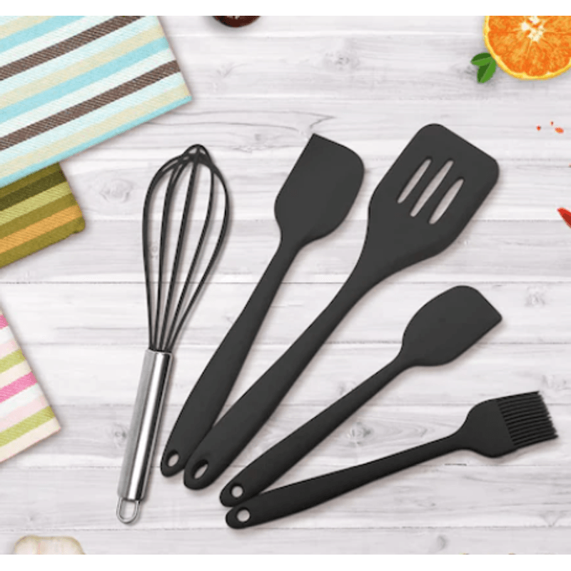 Casa si Gradina - Bucatarie si vesela - Ustensile bucatarie - Seturi ustensile de bucatarie - Set 5 ustensile de gatit din silicon negre - Infinity.ro