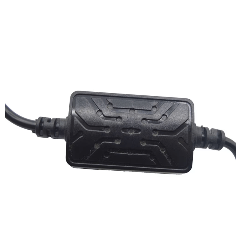 Auto si Moto - Electrice auto - Iluminare si semnalizare - Becuri auto - Set 2 becuri V6 auto LED H7 de 100W 6000k lumina alb rece si flux luminos - Infinity.ro