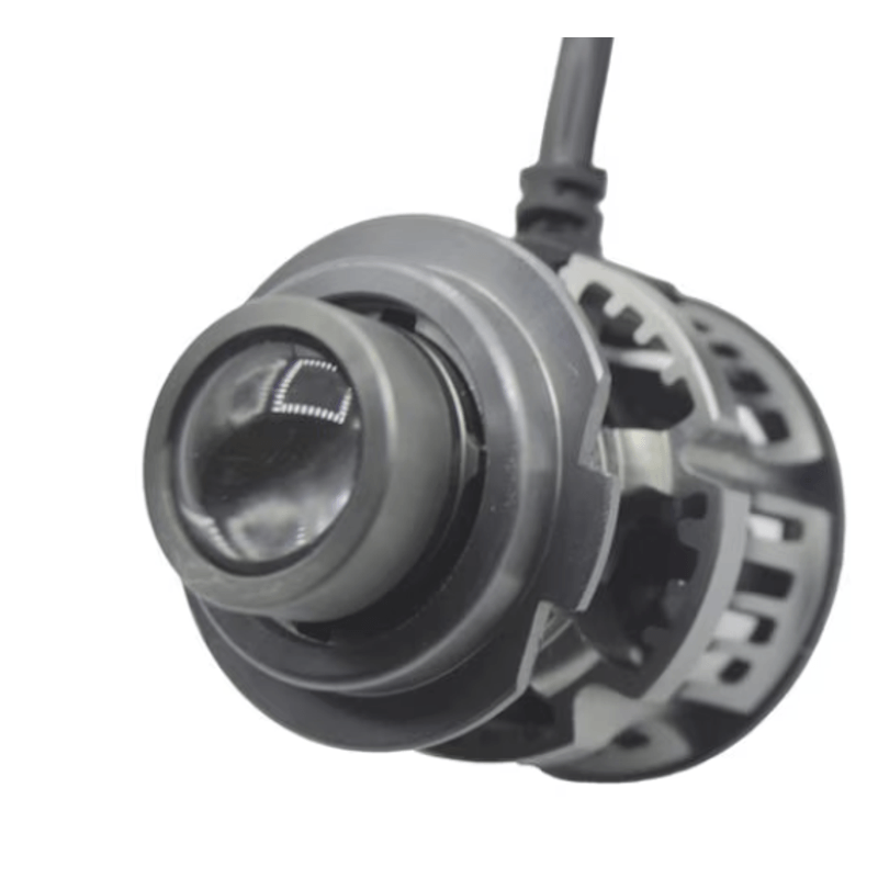 Auto si Moto - Electrice auto - Iluminare si semnalizare - Becuri auto - Set 2 becuri V6 auto LED H7 de 100W 6000k lumina alb rece si flux luminos - Infinity.ro