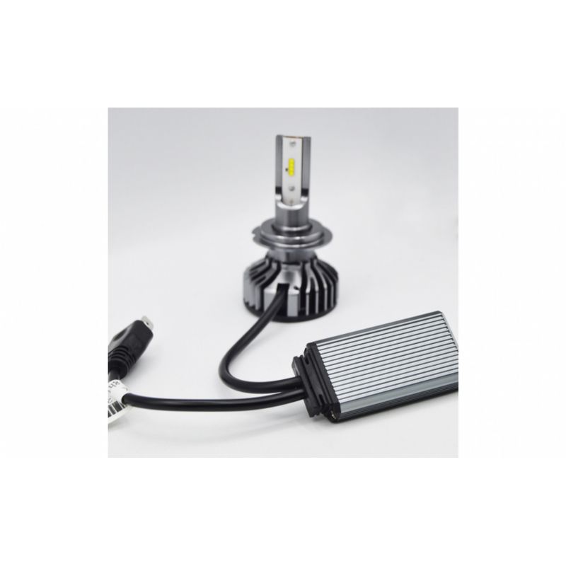 Auto si Moto - Electrice auto - Iluminare si semnalizare - Becuri auto - Set 2 becuri LED H4 auto cu doua faze F2 H4 putere 100W - Infinity.ro