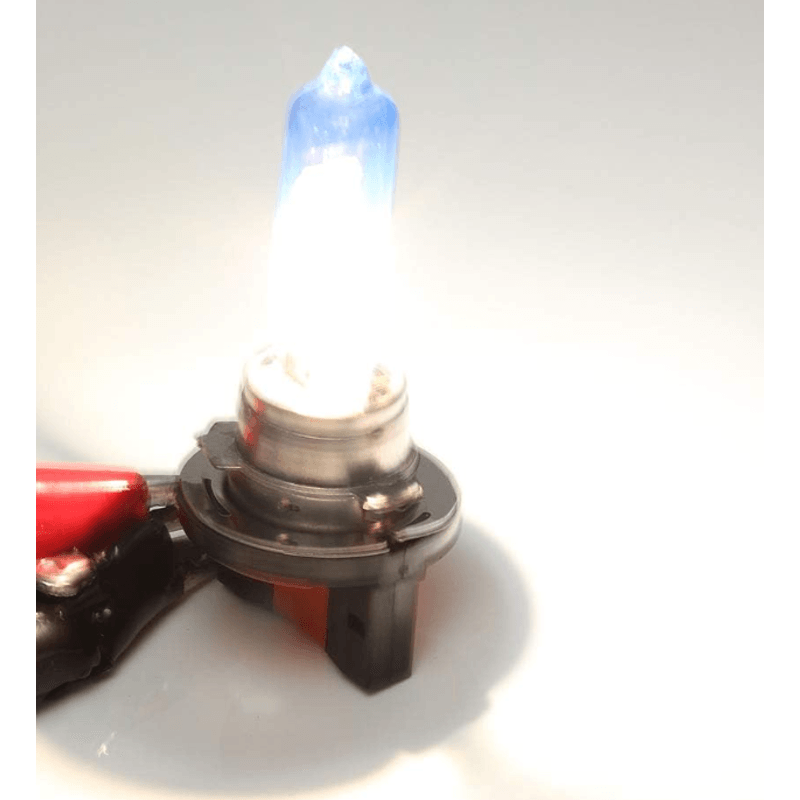 Auto si Moto - Electrice auto - Iluminare si semnalizare - Becuri auto - Set 2 becuri auto cu halogen H15 12V putere 15/55W Super White - Infinity.ro