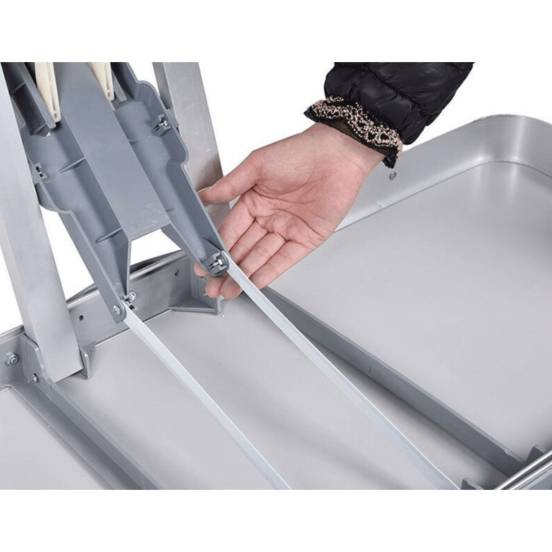 Sport si Outdoor - Camping - Mobilier pentru camping - Scaune camping - Set Masa pliabila Picnic tip Geamantan cu 4 Scaune din Aluminiu - Infinity.ro