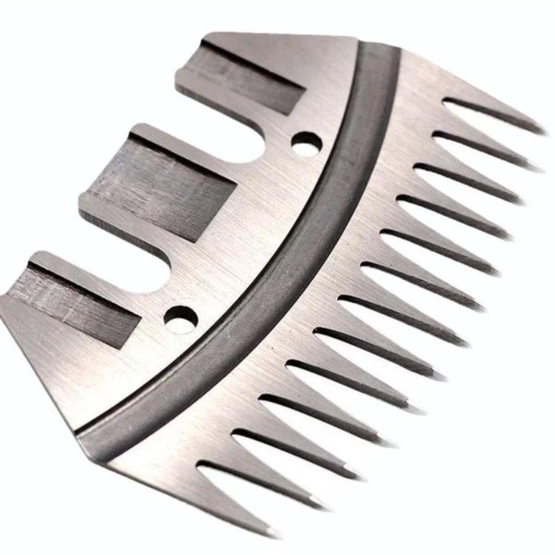 Petshop - Ingrijire si Igiena - Aparate de ingrijire - Aparate tuns animale - Lama de tuns oi din otel inoxidabil 13 dinti + 4 dinti, tip drept MX 881 - Infinity.ro