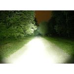 Casa si Gradina - Corpuri si surse de iluminat - Iluminat exterior - Lanterne - Lanterna Argintie cu MANER Max 800 Lumeni cu Zoom - Infinity.ro