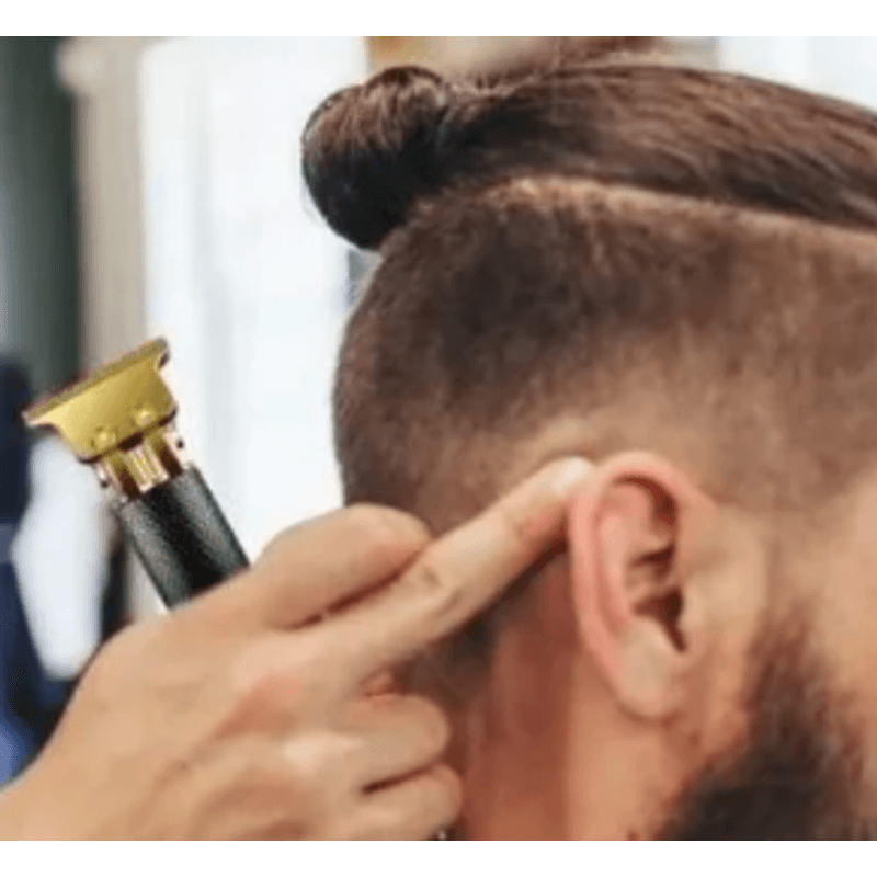 Ingrijire personala si Cosmetice - Aparate & accesorii ingrijire personala - Aparate de ras si tuns - Aparate de tuns - Trimmer profesional de tuns Aorlis 49997 Fara Fir Auriu - Infinity.ro