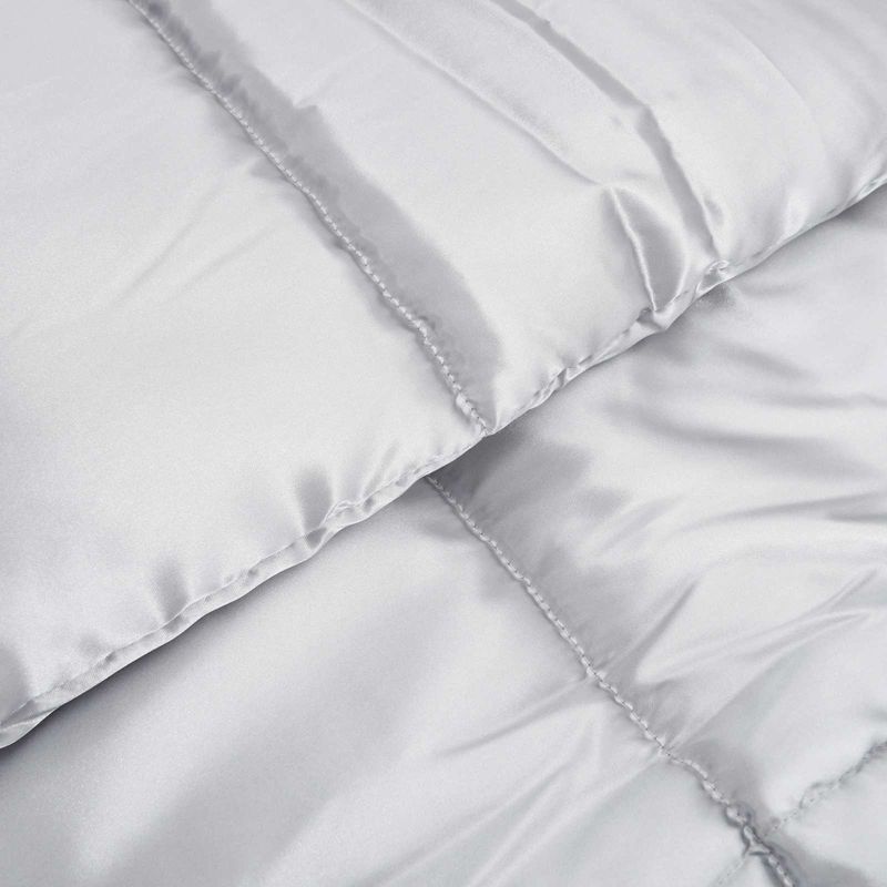 Casa si Gradina - Textile si covoare - Perne si pilote - Pilote - Duvet de iarna Argintiu 220 x 200 cm Satin si Microfibra - Infinity.ro