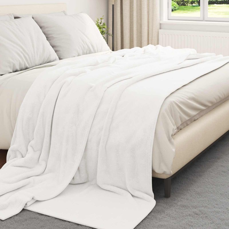Casa si Gradina - Textile si covoare - Pături și cuverturi - Pături - Patura Alb 220 x 240 cm Molton - Infinity.ro