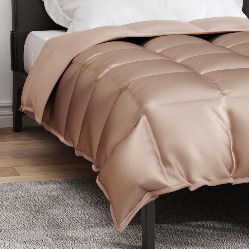 Casa si Gradina - Textile si covoare - Perne si pilote - Pilote - Duvet de iarna Auriu 200 x 140 cm Satin si Microfibra - Infinity.ro