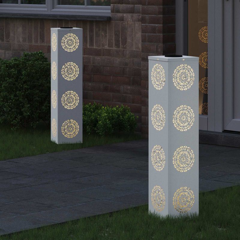 Casa si Gradina - Corpuri si surse de iluminat - Iluminat exterior - Felinare - Lumina LED Solara pentru Alei 2 pcs Alb Otel laminat la rece - Infinity.ro