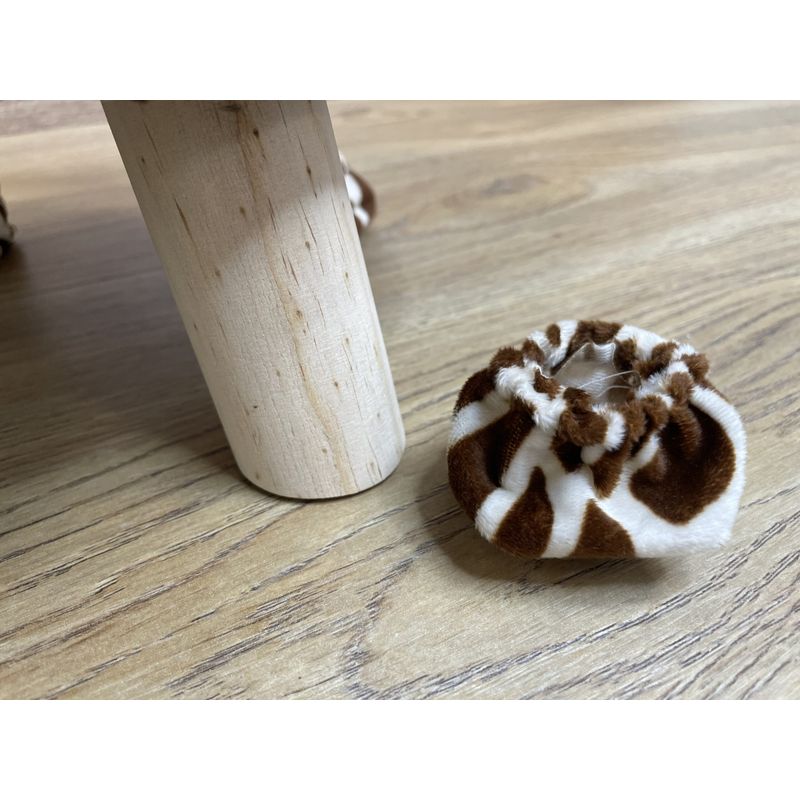 Casa si Gradina - Mobilier - Scaune si fotolii - Tabureti - Taburet pentru copii, 28x25cm, maxim 50kg, model girafa - Infinity.ro