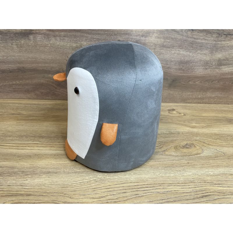Casa si Gradina - Mobilier - Scaune si fotolii - Fotolii - Taburet pentru copii, 28x25cm, maxim 50kg, model pinguin gri - Infinity.ro