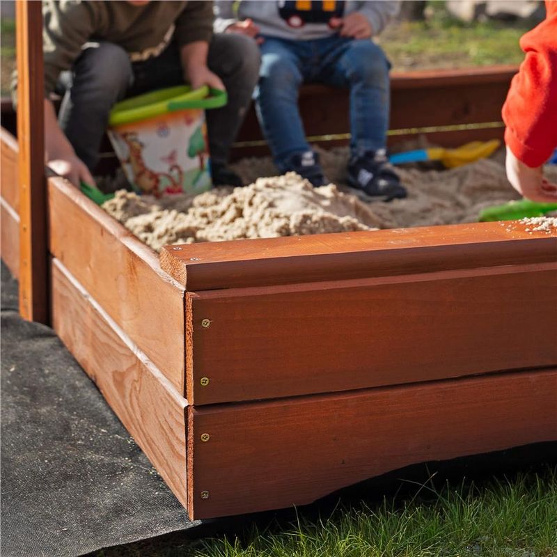 Petshop - Accesorii petshop - Jucarii animale - Jucarii educative - Lada nisip din lemn cu acoperis reglabil, 140x140x121 cm, maro - Infinity.ro