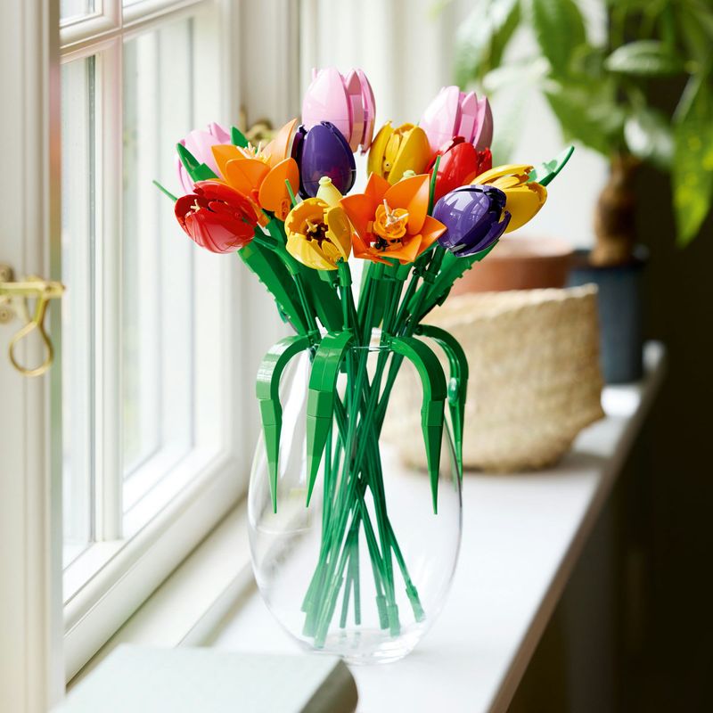 Jucarii, Copii si Bebe - Jucarii si jocuri - Seturi de constructie si cuburi - Seturi de constructie - LEGO Botanicals Buchet de lalele 11501 - Infinity.ro