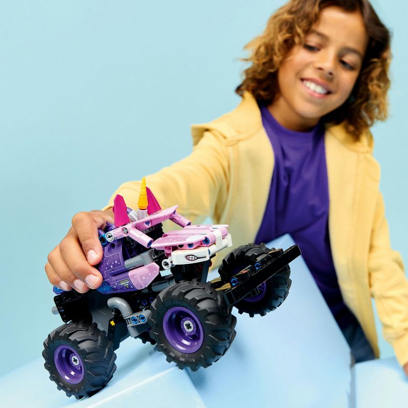Jucarii, Copii si Bebe - Jucarii si jocuri - Seturi de constructie si cuburi - Seturi de constructie - LEGO Technic Monster Jam Sparkle Smash 42220 - Infinity.ro