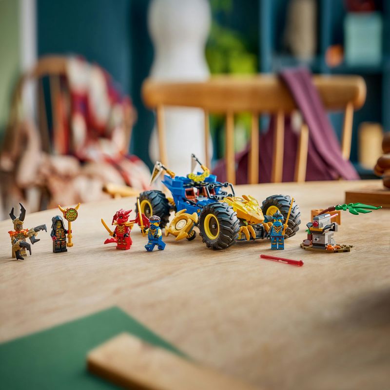 Jucarii, Copii si Bebe - Jucarii si jocuri - Seturi de constructie si cuburi - Seturi de constructie - LEGO NINJAGO Masina Transformabila a lui Jay 71856 - Infinity.ro