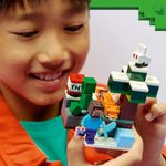 Jucarii, Copii si Bebe - Jucarii si jocuri - Seturi de constructie si cuburi - Seturi de constructie - LEGO Minecraft Aventura din Taiga a lui Steve 21583 - Infinity.ro