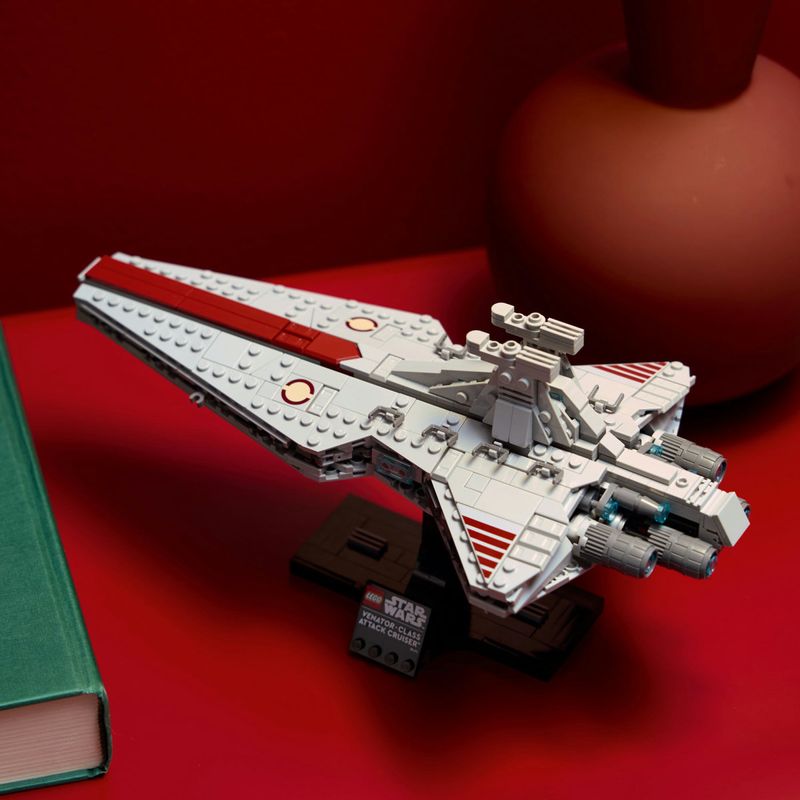 Jucarii, Copii si Bebe - Jucarii si jocuri - Seturi de constructie si cuburi - Seturi de constructie - LEGO Star Wars Crucisator de Atac Clasa Venator 75441 - Infinity.ro