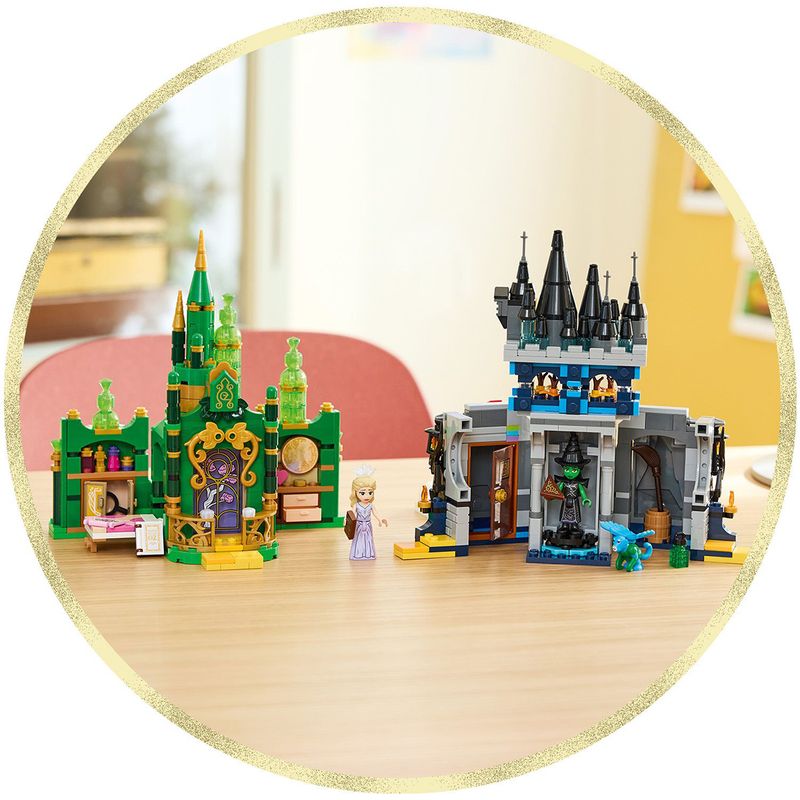 Jucarii, Copii si Bebe - Jucarii si jocuri - Seturi de constructie si cuburi - Seturi de constructie - LEGO Wicked: Emerald City si Castelul Kiamo Ko 75689 - Infinity.ro