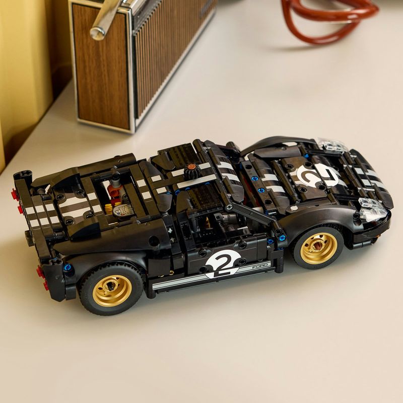 Jucarii, Copii si Bebe - Jucarii si jocuri - Seturi de constructie si cuburi - Seturi de constructie - LEGO Technic Masina de curse 1966 Ford GT40 MKII 42223 - Infinity.ro