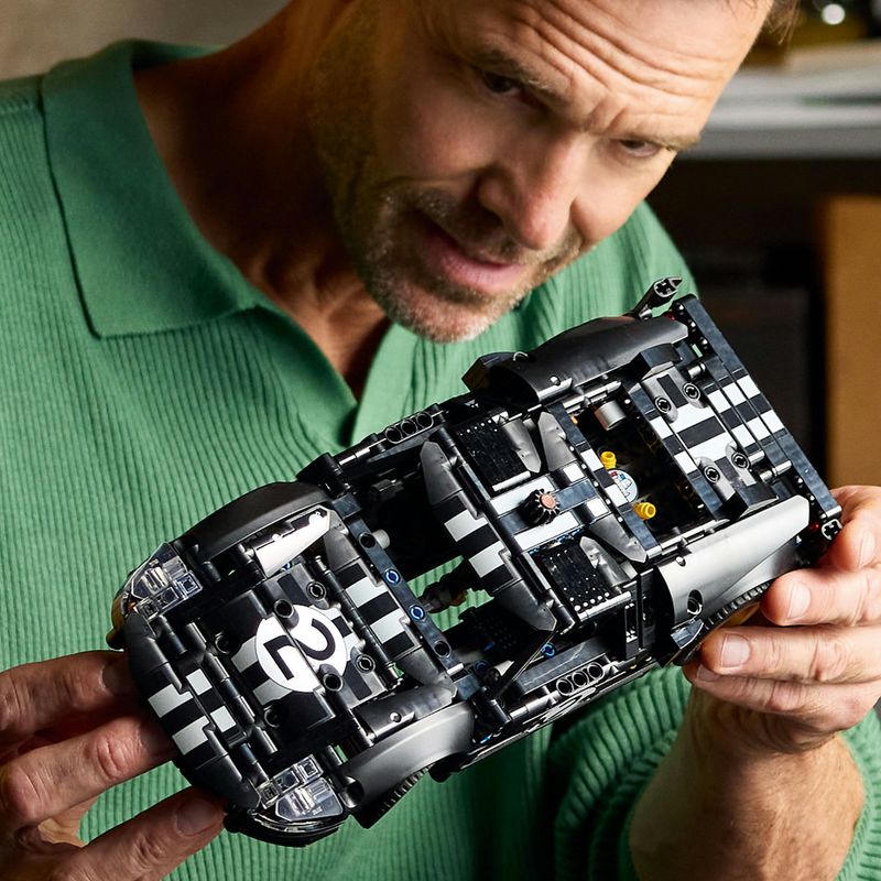 Jucarii, Copii si Bebe - Jucarii si jocuri - Seturi de constructie si cuburi - Seturi de constructie - LEGO Technic Masina de curse 1966 Ford GT40 MKII 42223 - Infinity.ro