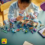 Jucarii, Copii si Bebe - Jucarii si jocuri - Seturi de constructie si cuburi - Seturi de constructie - LEGO Friends Grajd de cai si academie de echitatie 42688 - Infinity.ro