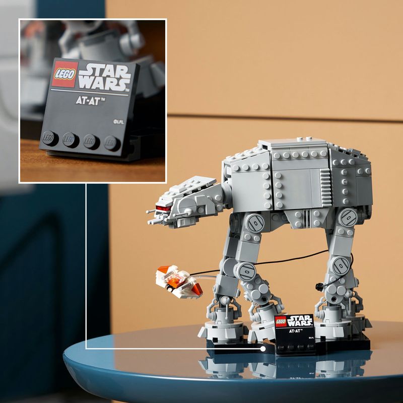 Jucarii, Copii si Bebe - Jucarii si jocuri - Seturi de constructie si cuburi - Seturi de constructie - LEGO Star Wars AT-AT Batalia de pe Hoth 75440 - Infinity.ro