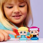 Jucarii, Copii si Bebe - Jucarii si jocuri - Seturi de constructie si cuburi - Seturi de constructie - LEGO Disney Regatul de Gheata Miniprintesele Anna si Elsa 43284 - Infinity.ro