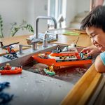 Jucarii, Copii si Bebe - Jucarii si jocuri - Seturi de constructie si cuburi - Seturi de constructie - LEGO City Barca de Salvare si Elicopterul Pazei de Coasta 60504 - Infinity.ro