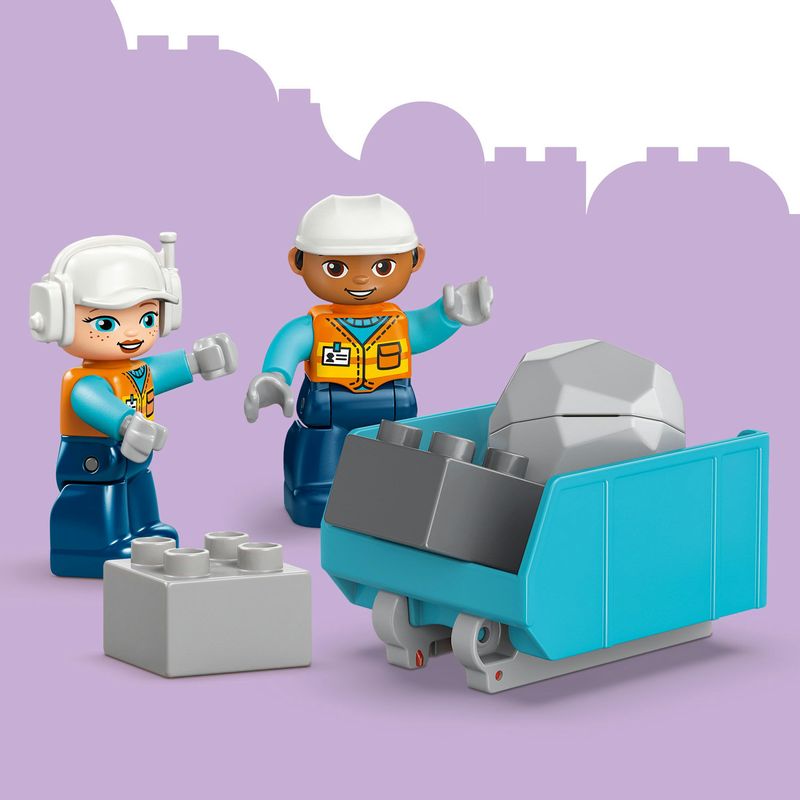 Jucarii, Copii si Bebe - Jucarii si jocuri - Seturi de constructie si cuburi - Seturi de constructie - LEGO DUPLO Orasul Meu Vehicule de Constructii 3 in 1 10475 - Infinity.ro