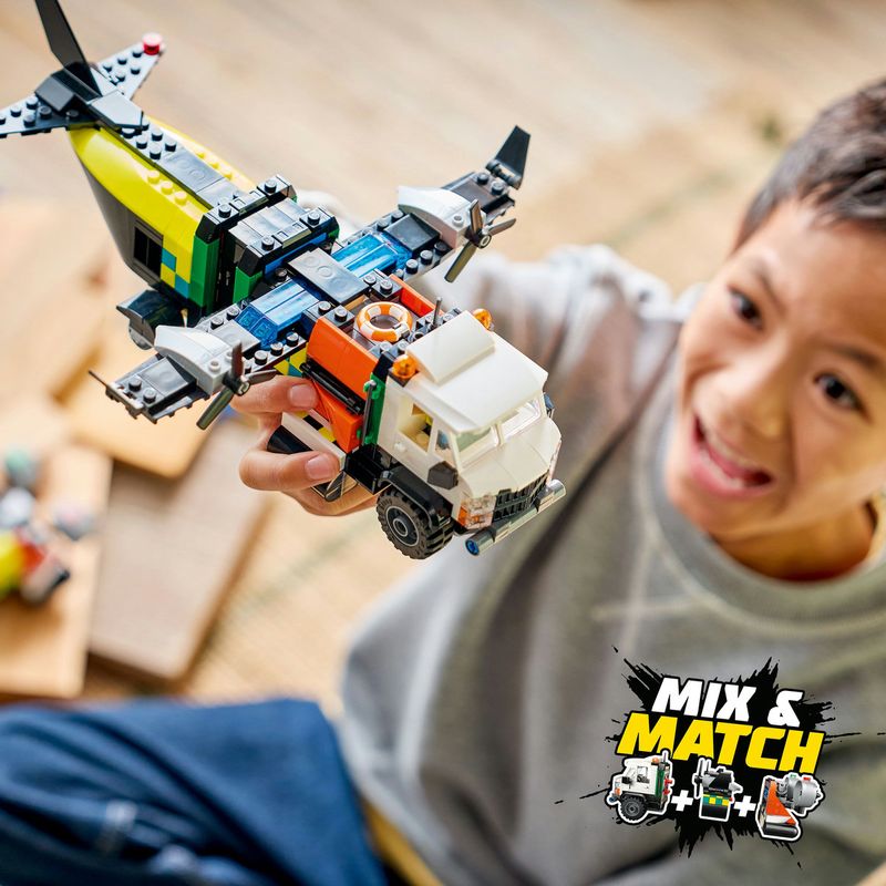 Jucarii, Copii si Bebe - Jucarii si jocuri - Seturi de constructie si cuburi - Seturi de constructie - LEGO City Avion, Autospeciala si Aeroglisor 60505 - Infinity.ro