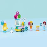 Jucarii, Copii si Bebe - Jucarii si jocuri - Seturi de constructie si cuburi - Seturi de constructie - LEGO Friends Stand cu inghetata si baloane 42692 - Infinity.ro