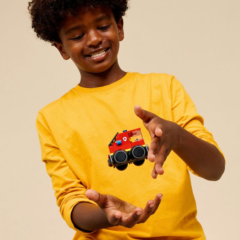 Jucarii, Copii si Bebe - Jucarii si jocuri - Seturi de constructie si cuburi - Seturi de constructie - LEGO City Vehicule – Camioneta de Pompieri 60482 - Infinity.ro